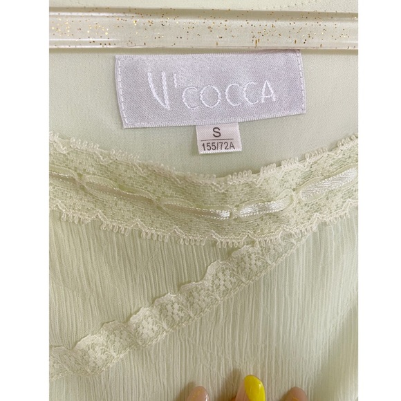 VTG V’Cocca | Assymetrical blous size small - Picture 3 of 5